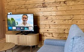 Lovely 1-Bedroom Vacation Home With Free Parking